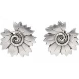 Arno Malinowski for Georg Jensen no.102 silver floral earclips - 925/1000.