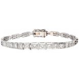 14K. White gold Art Deco link bracelet set with approx. 1.03 ct. diamond.