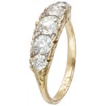18K. Yellow gold Art Nouveau ring set with approx. 2.40 ct. diamond.