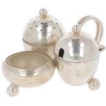 Condiment set silver.