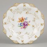 A porcelain dish decorated with flowers and gilded motifs, Meissen, late 20th century.