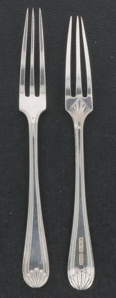 (12) piece set strawberry forks silver. - Image 3 of 4