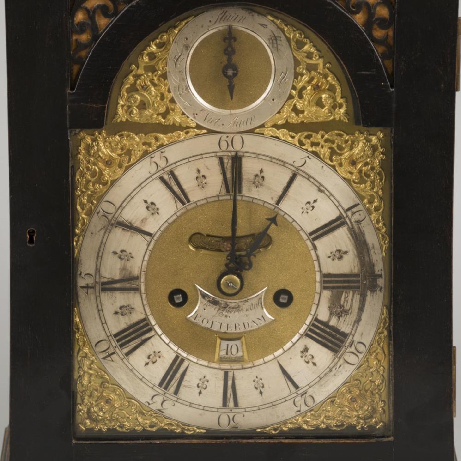 A 'Steven Hoogendijk' table pendulum/ bracket clock, Dutch, ca. 1730. - Image 6 of 9