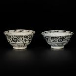 A lot of (2) Swatow bowls, China, 19th century.