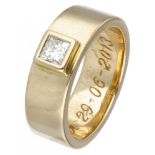 14K. Yellow gold solitaire ring set with approx. 0.30 ct. diamond.