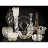 A lot with various glassware, 20th century.