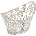 Bonbon basket silver.