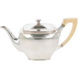 Teapot silver.