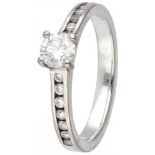 14K. White gold shoulder ring set with approx. 0.51 ct. diamond.
