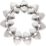 Nanna Ditzel for Georg Jensen no.106 silver modernist bracelet - 925/1000.