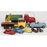 Lot (8) tin toy cars