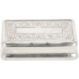 Tobacco / snuff box silver.