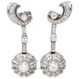 14K. White gold earrings set with approx. 2.84 ct. diamond.