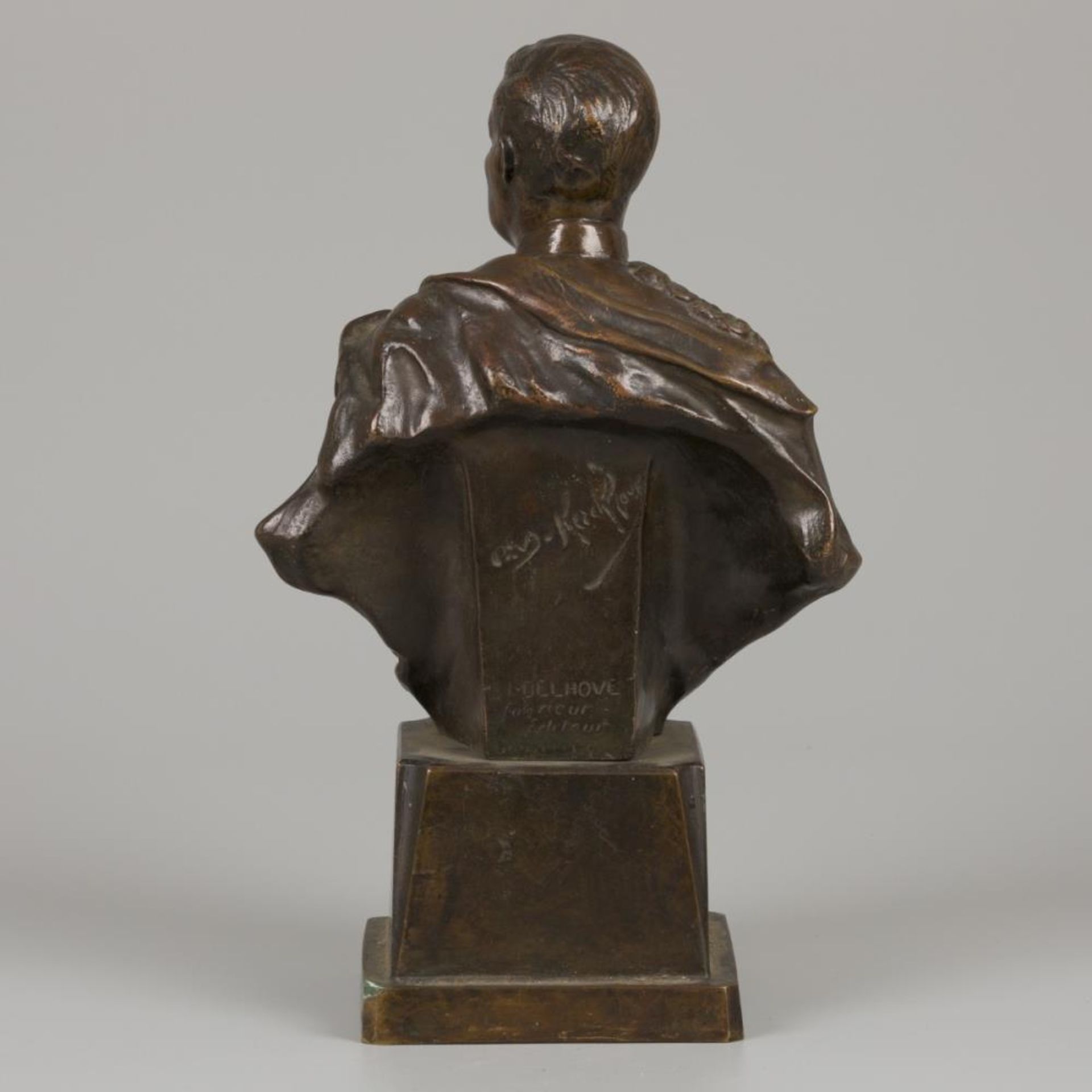 Antoine Joseph Van den Kerckhove (Brussels 1849-c.1910), A bronze buste of an official in uniform, B - Bild 3 aus 7