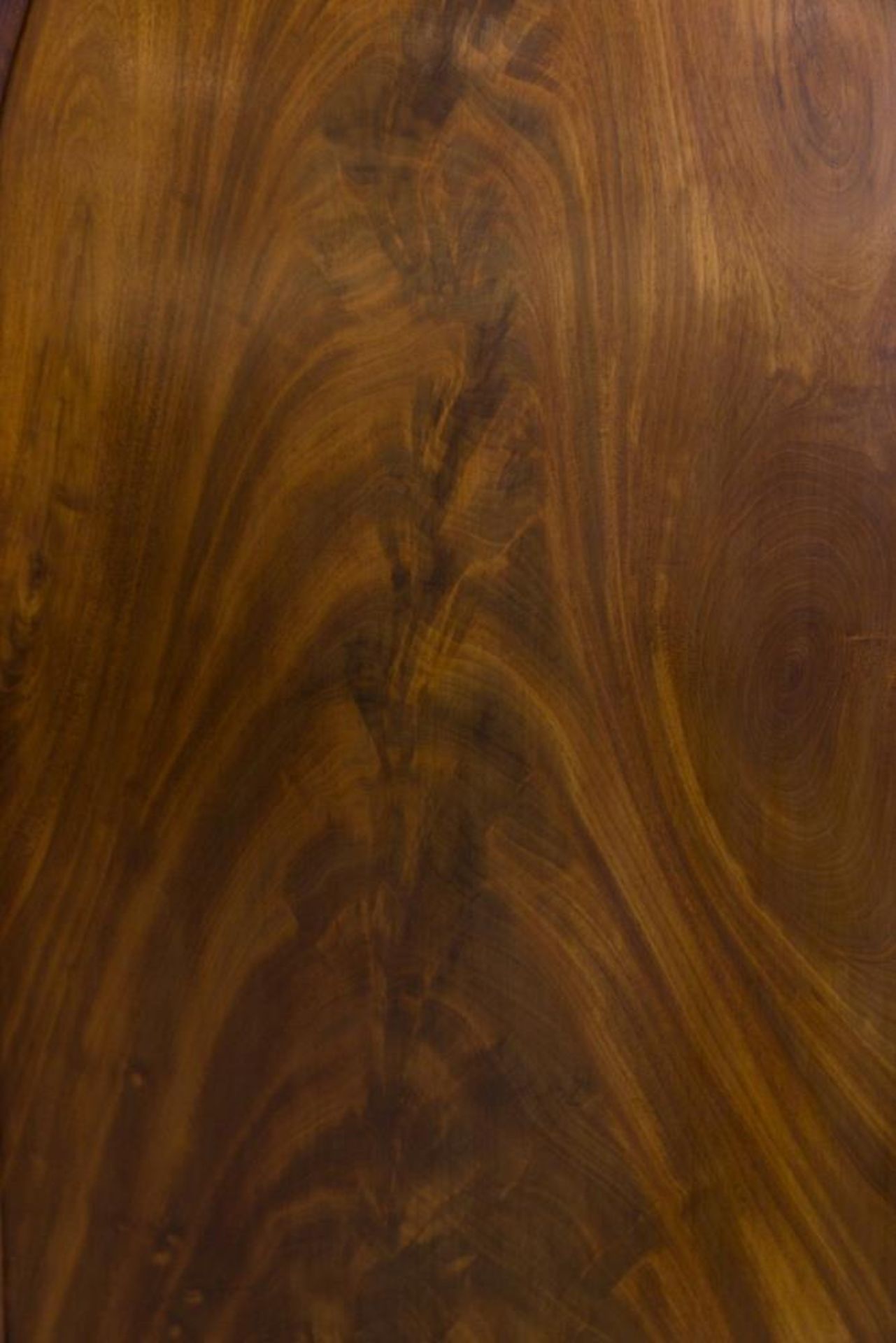 A mahogany veneered Biedermeier cabinet, Dutch, 2nd quarter 19th century. - Bild 3 aus 3