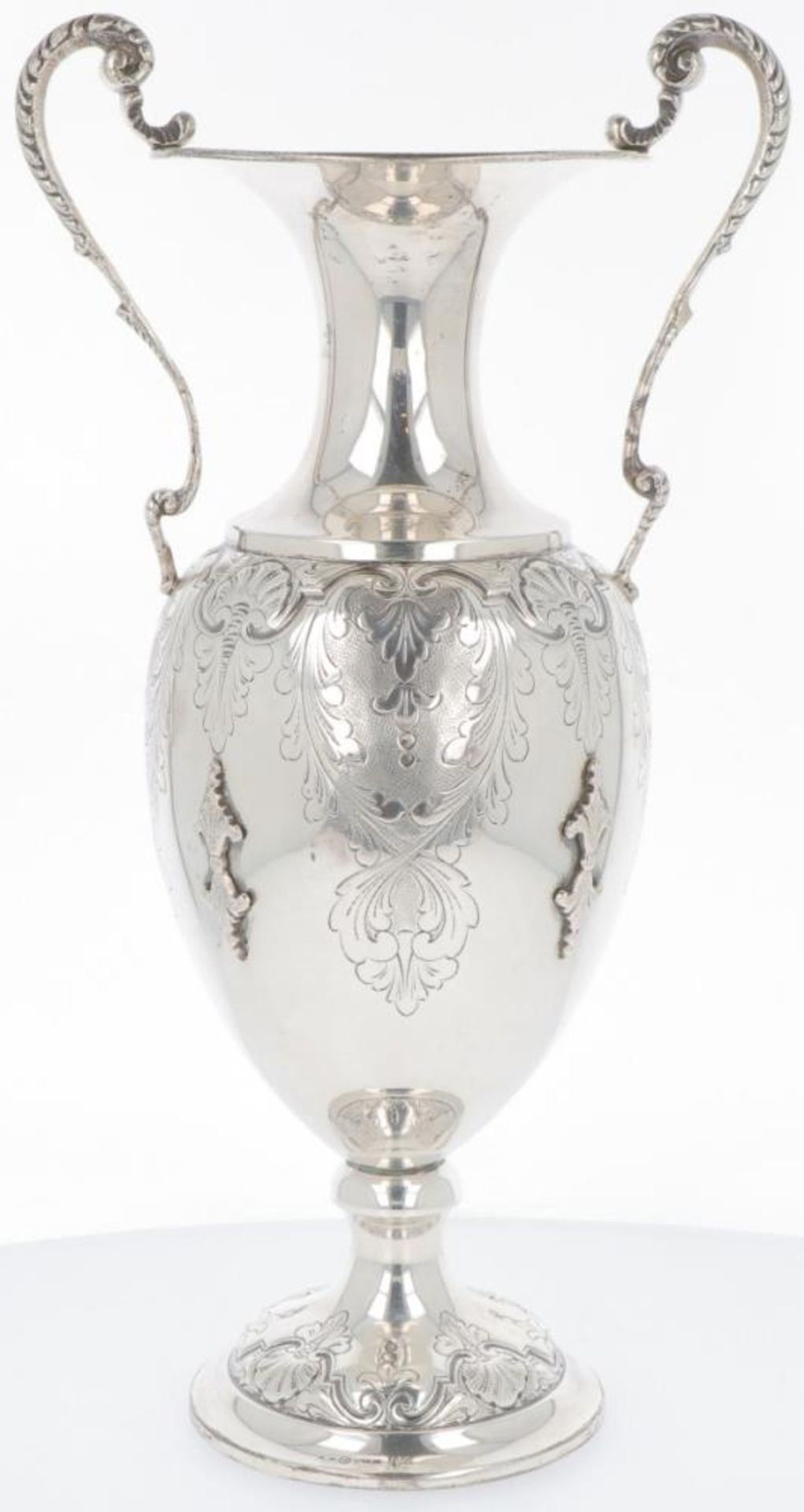 Showpiece vase silver. - Image 3 of 8