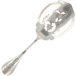 Puff pastry scoop silver.