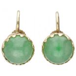 14K. Yellow gold earrings set with approx. 5.68 ct. jade.