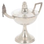 Miniature oil lamp silver.