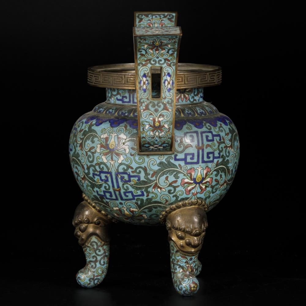 A cloisonne incense burner, China, 18/19th century. - Image 5 of 9