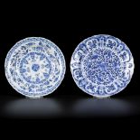A lot comprised of (2) porcelain plates with floral decoration, China, Kangxi.