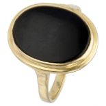 14K. Yellow gold oval signet ring set with onyx.