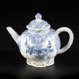 A porcelain teapot with floral decoration, China, 18th century.