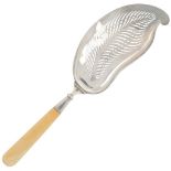 Fish slice silver.