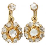 14K. Yellow gold antique earrings set with rose cut diamond.