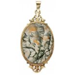 14K. Yellow gold vintage pendant set with approx. 18.76 ct. moss agate.