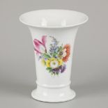 A porcelain beaker vase decorated with flowers, Meissen, late 20th century.