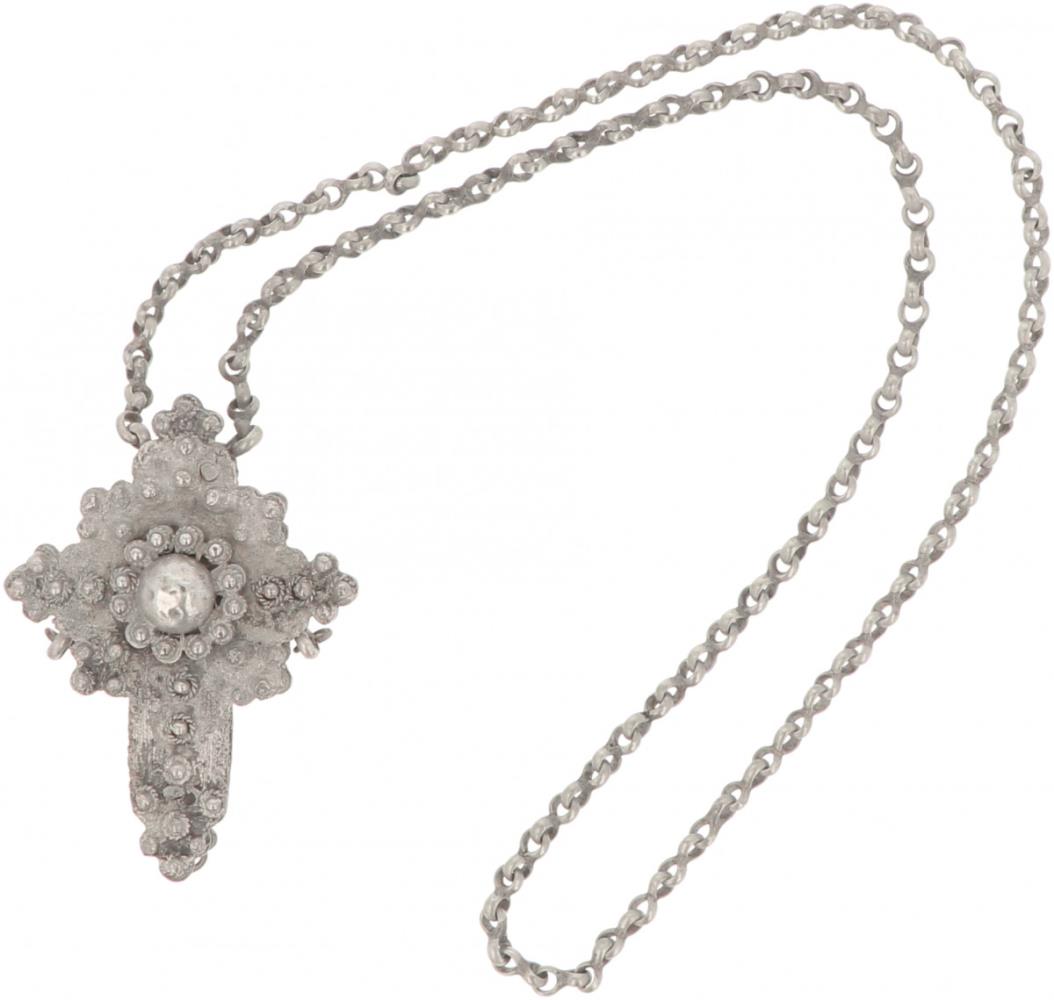 Priest necklace with cross pendant BWG. - Image 2 of 2