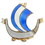 Silver Aksel Holmsen 'Viking Ship' brooch with white and blue guilloche enamel - 925/1000.