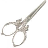 Grape scissors silver.