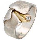 Silver matted design ring set with approx. 0.05 ct. diamond - 925/1000.