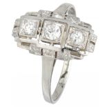 BLA 10K. White gold Art Deco princess ring set with approx. 0.20 ct. diamond.