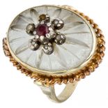 14K. Yellow gold vintage ring set with natural ruby ​​and seed pearls.