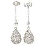 18K. White gold earrings with teardrop-shaped pavé pendant set with approx. 1.54 ct. diamond.
