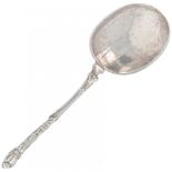 Spoon (Leeuwarden Tjepke Jans 1657-1683) silver.
