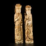 A lot comprising (2) ivory carvings of a wise man and a noble lady, China ca. 1920.
