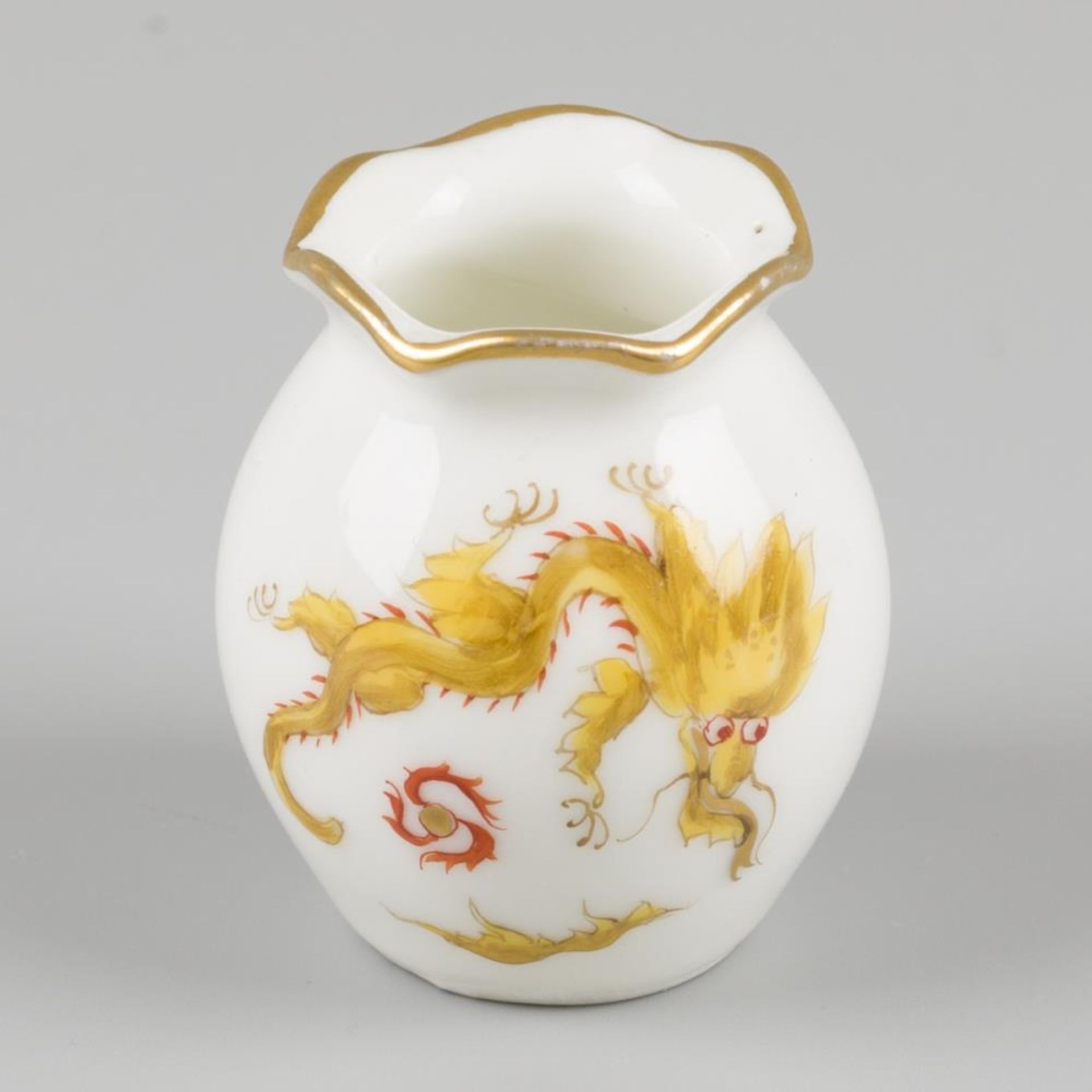 A small flower vase Meissen, yellow dragon décor, Germany, 20th century.