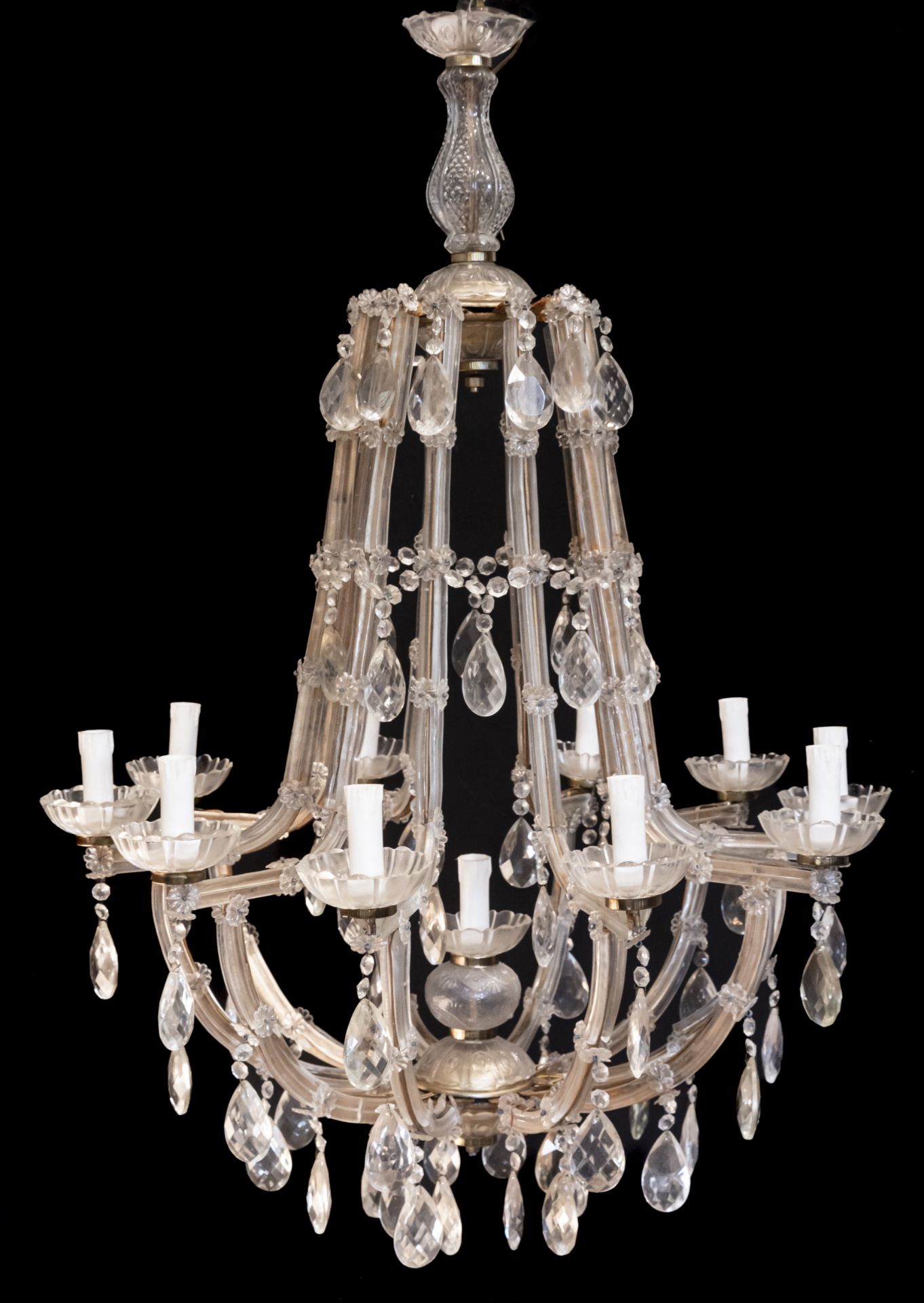 A Louis XV-style chandelier, France, 20th century.