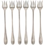 (6) piece set of fruit forks silver.