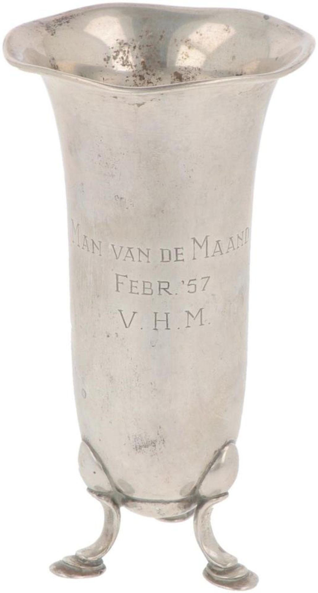 Silver goblet vase.