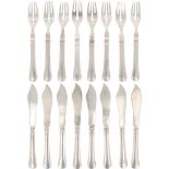 (16) piece set fish cutlery silver.