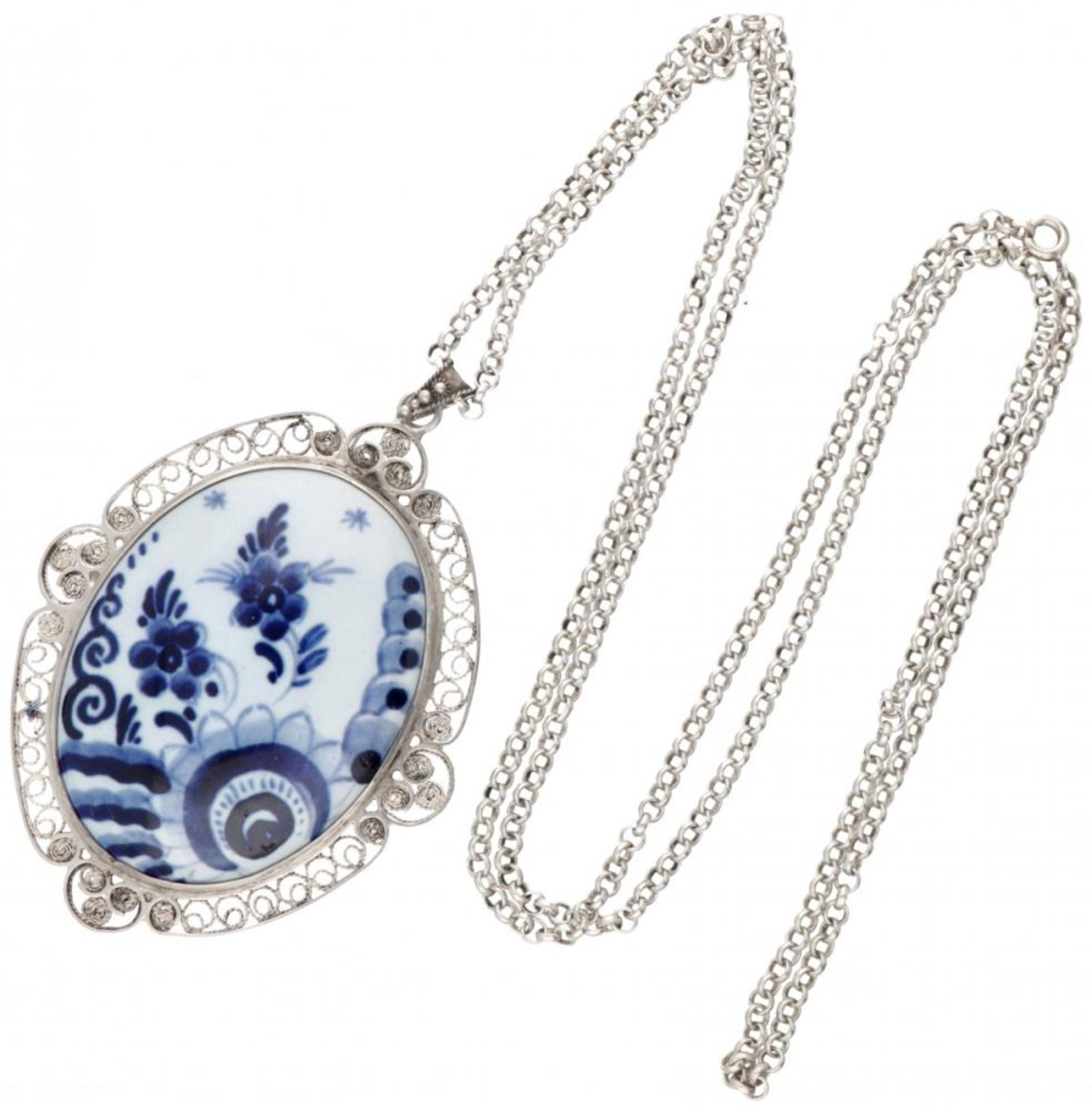 Sterling silver necklace and vintage filigree pendant with Delft blue ceramic. - Image 2 of 3
