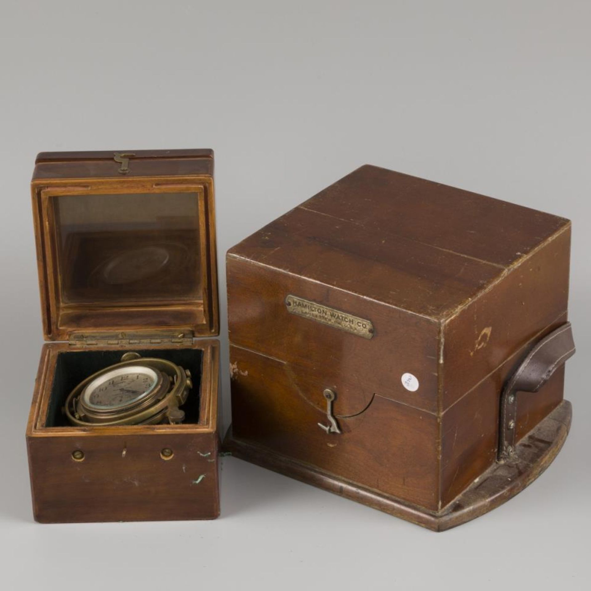 A "Hamilton Watch Co." chronometer in a wood case, United States, 1st half 20th century.