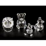 (4) part lot Swarovski miniatures.