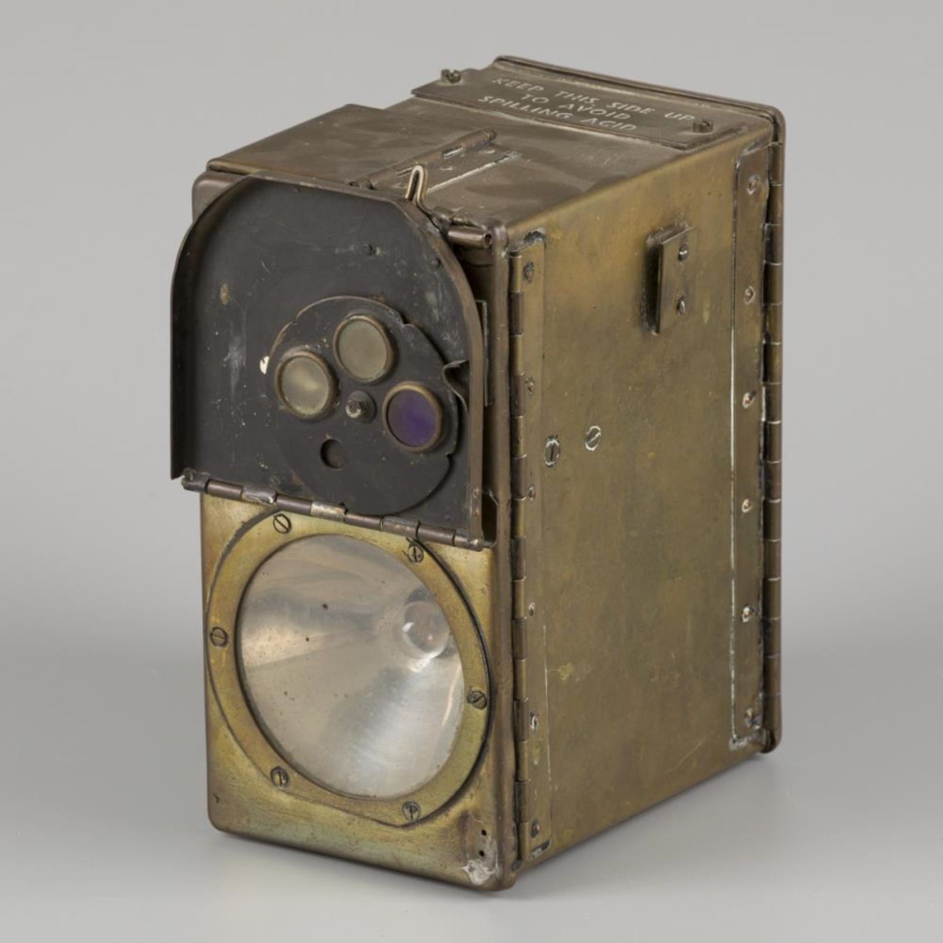 A portable electric signallantern/ light canon, patt. 4298, 20th century.