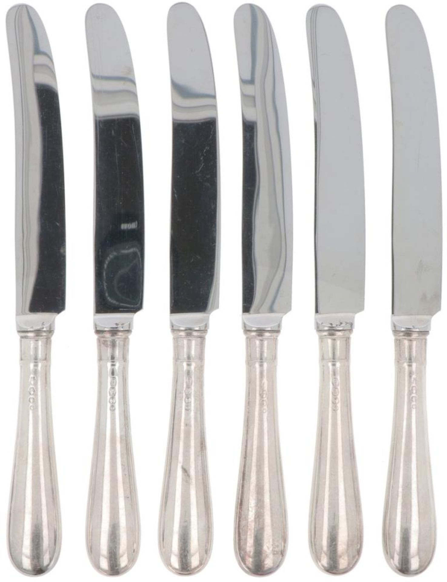 (6) piece set dinner knives silver.